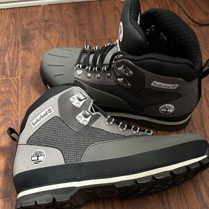 Timberland Men's Black and Gray Boots